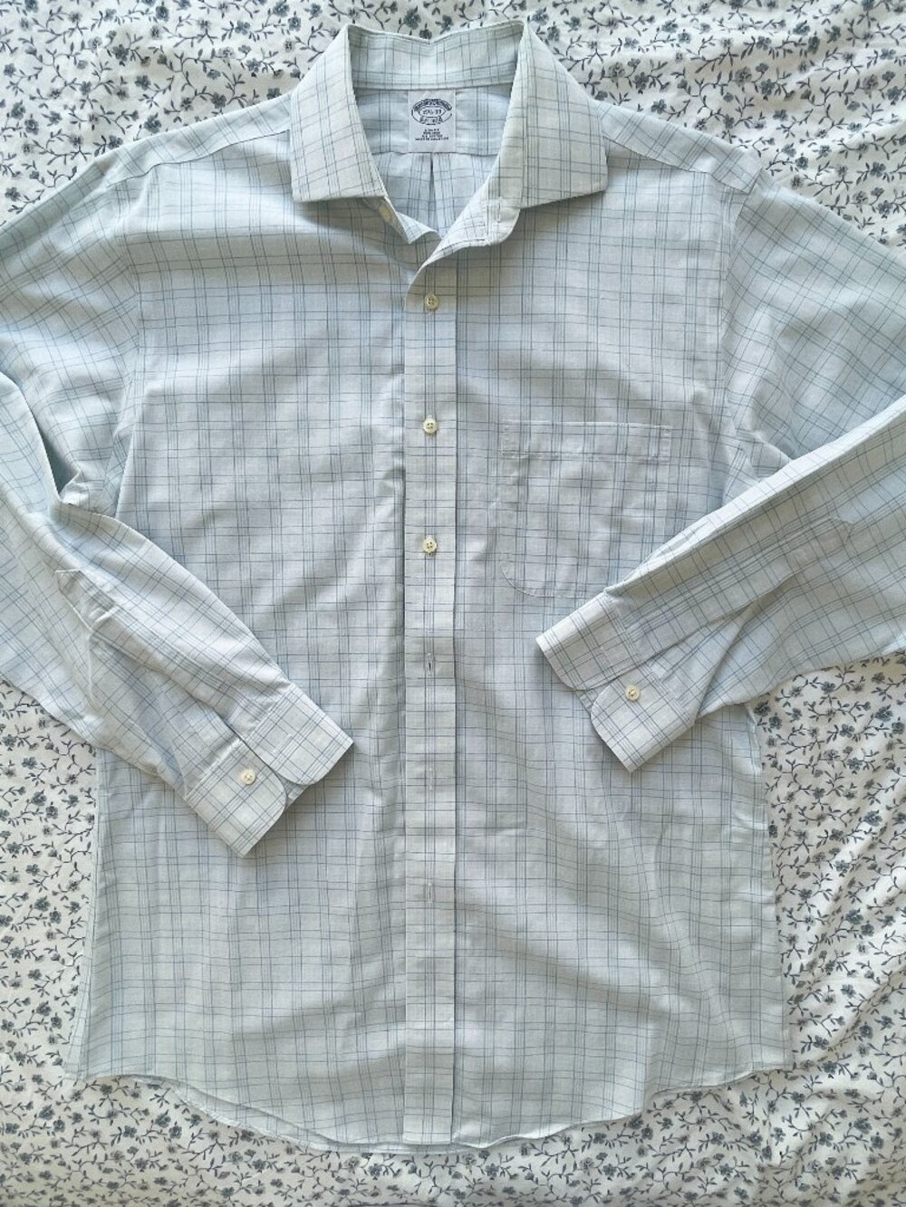 Brooks Brothers Slim-fit Dress Shirt, 15.5 - 33, White & Blue